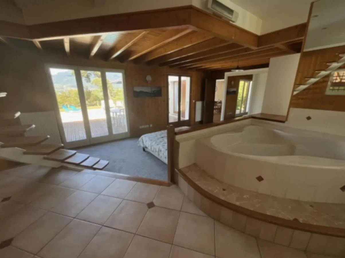 Villa Avec Piscine, Vue Lac Et Montagne Sévrier